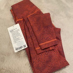 Lululemon Wunder Train High-Rise Tight 28" Size 4 HALOWEEN colors